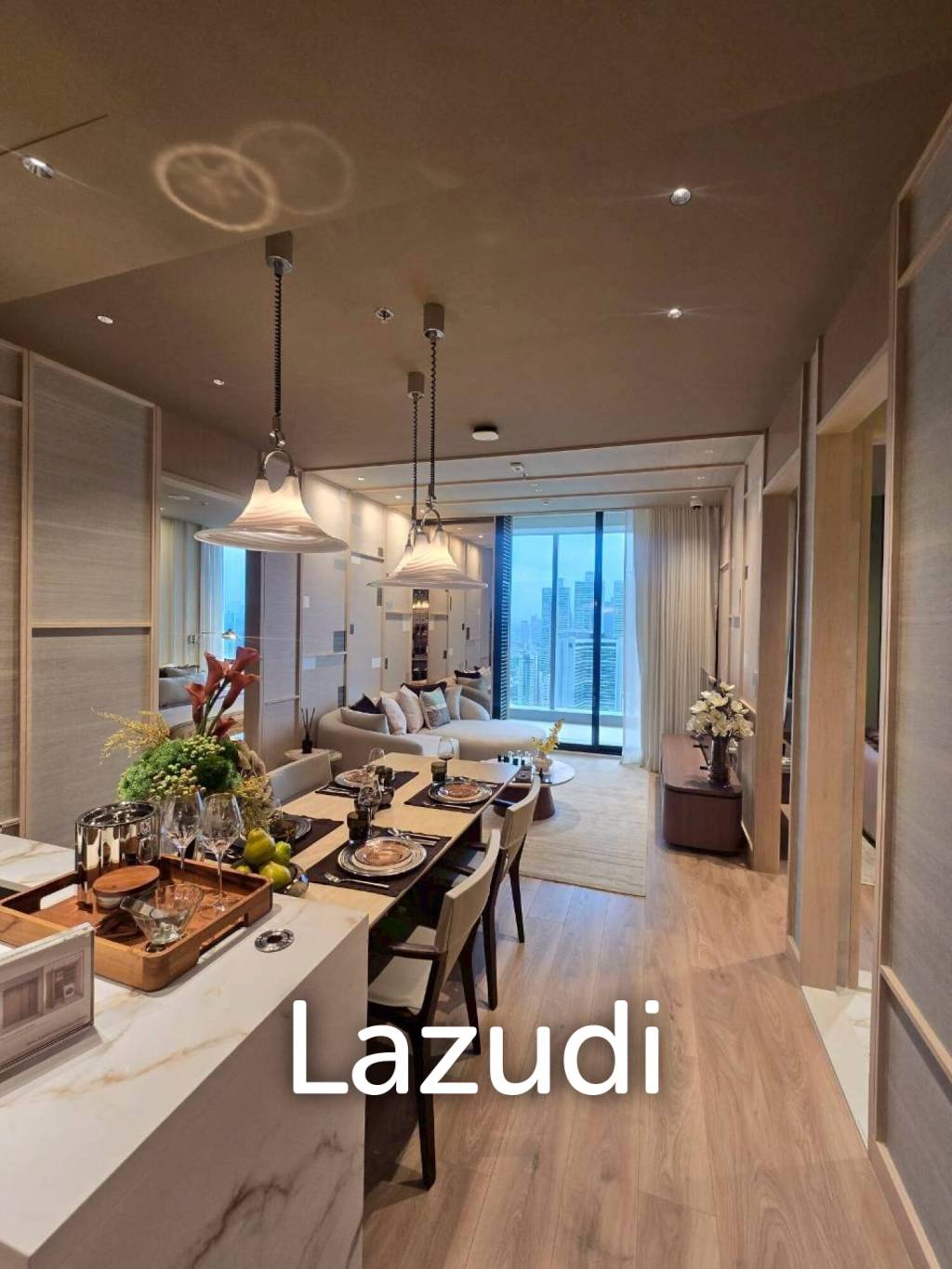 72.96 sqm 2-Bed Condo in Noble Emmerse Phrom Phong, Khlong Toei