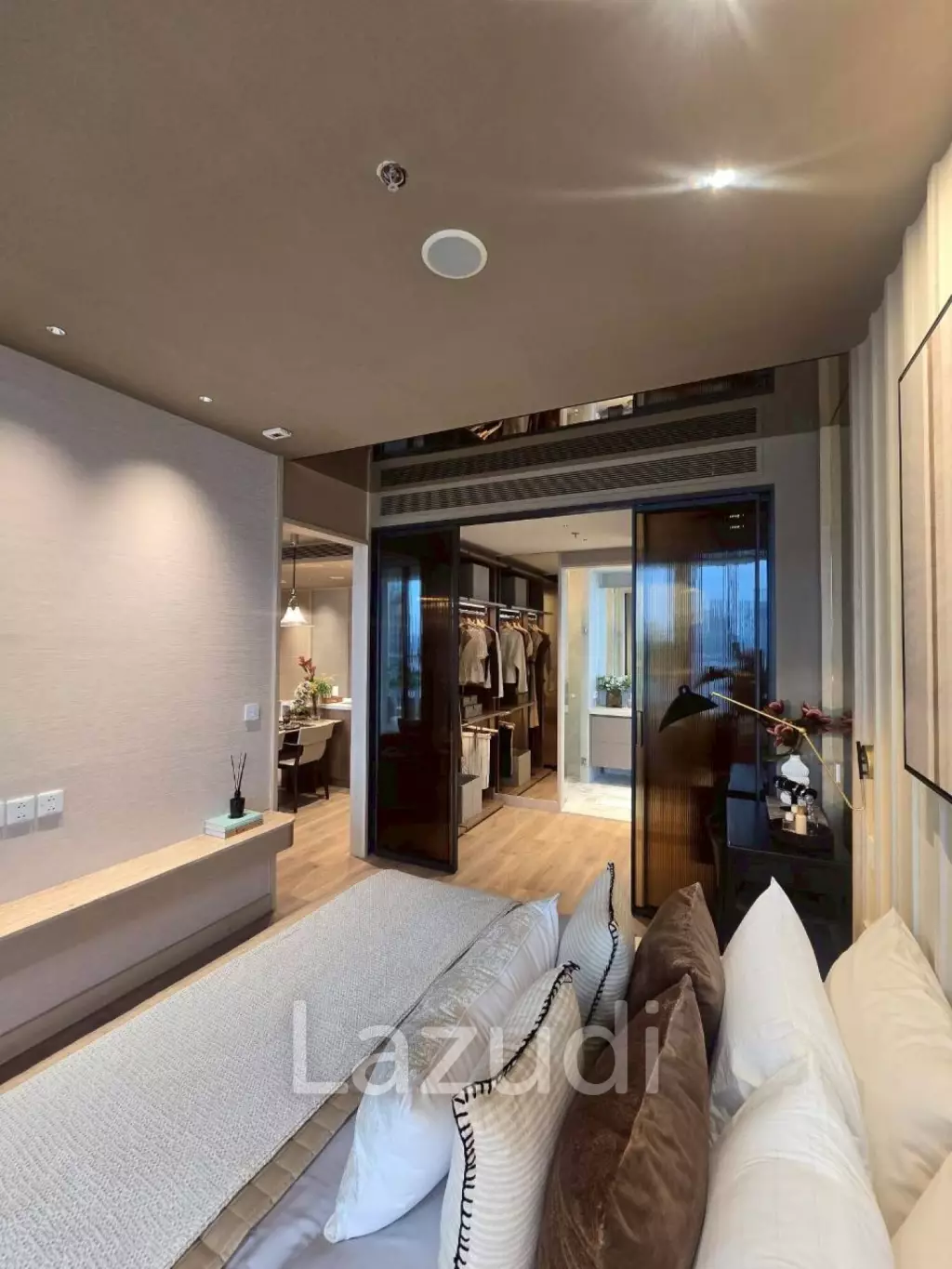 72.96 sqm 2 Bed Condo on 27th Floor at Noble Emmerse Phrom Phong, Khlong Toei