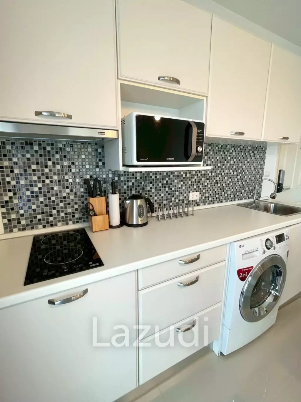 BAAN KIANG FAH : BEAUTIFUL 2 BED CONDO NEAR TOWN AND BEACH