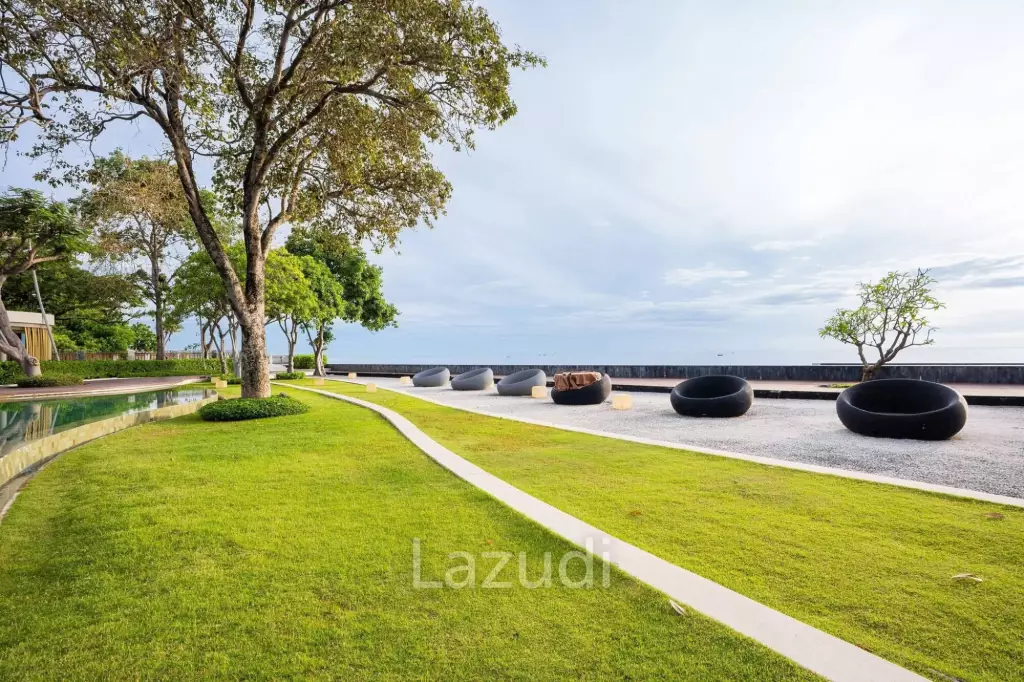 55 sqm beachfront condo in Nong Kae Baan San Suk