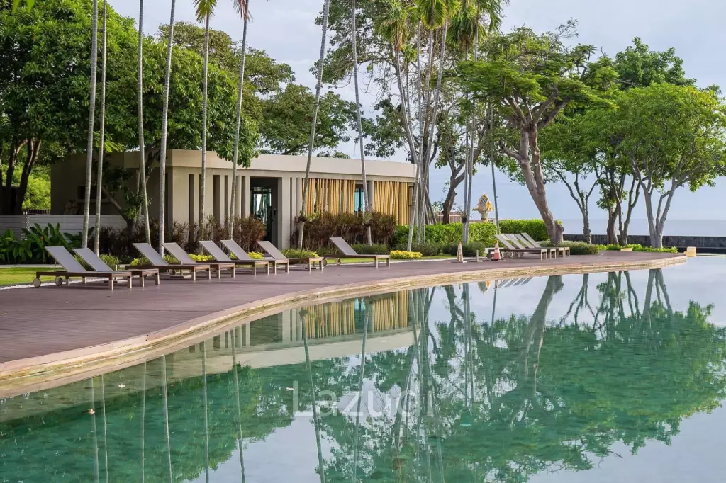 55 sqm beachfront condo in Nong Kae Baan San Suk