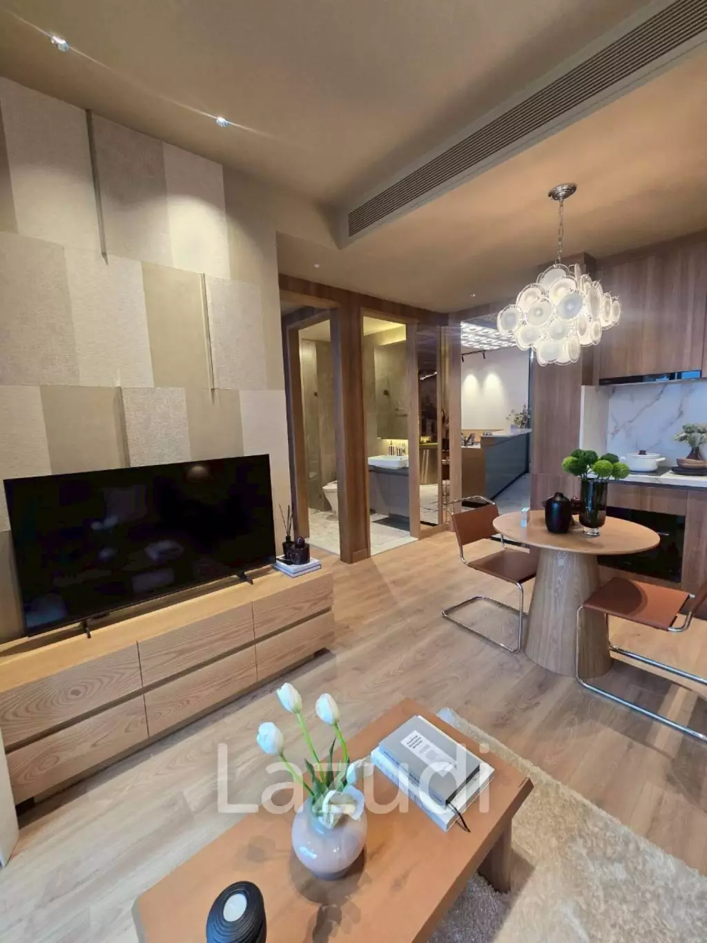 31 sqm 1 Bedroom Condo Noble Emmerse Phrom Phong Khlong Toei Bangkok
