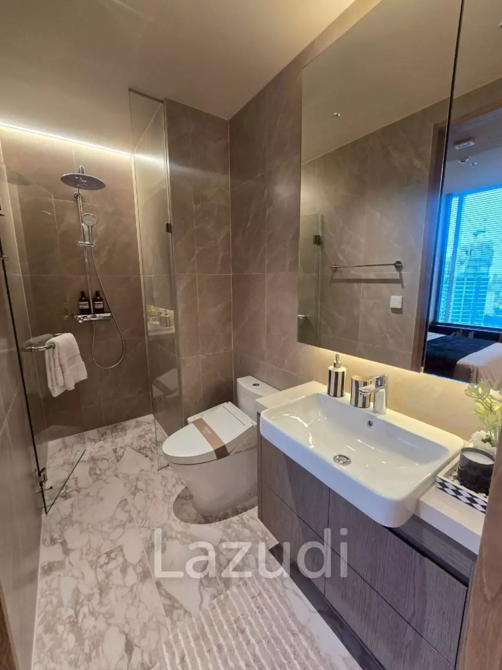 31 sqm 1 Bedroom Condo Noble Emmerse Phrom Phong Khlong Toei Bangkok