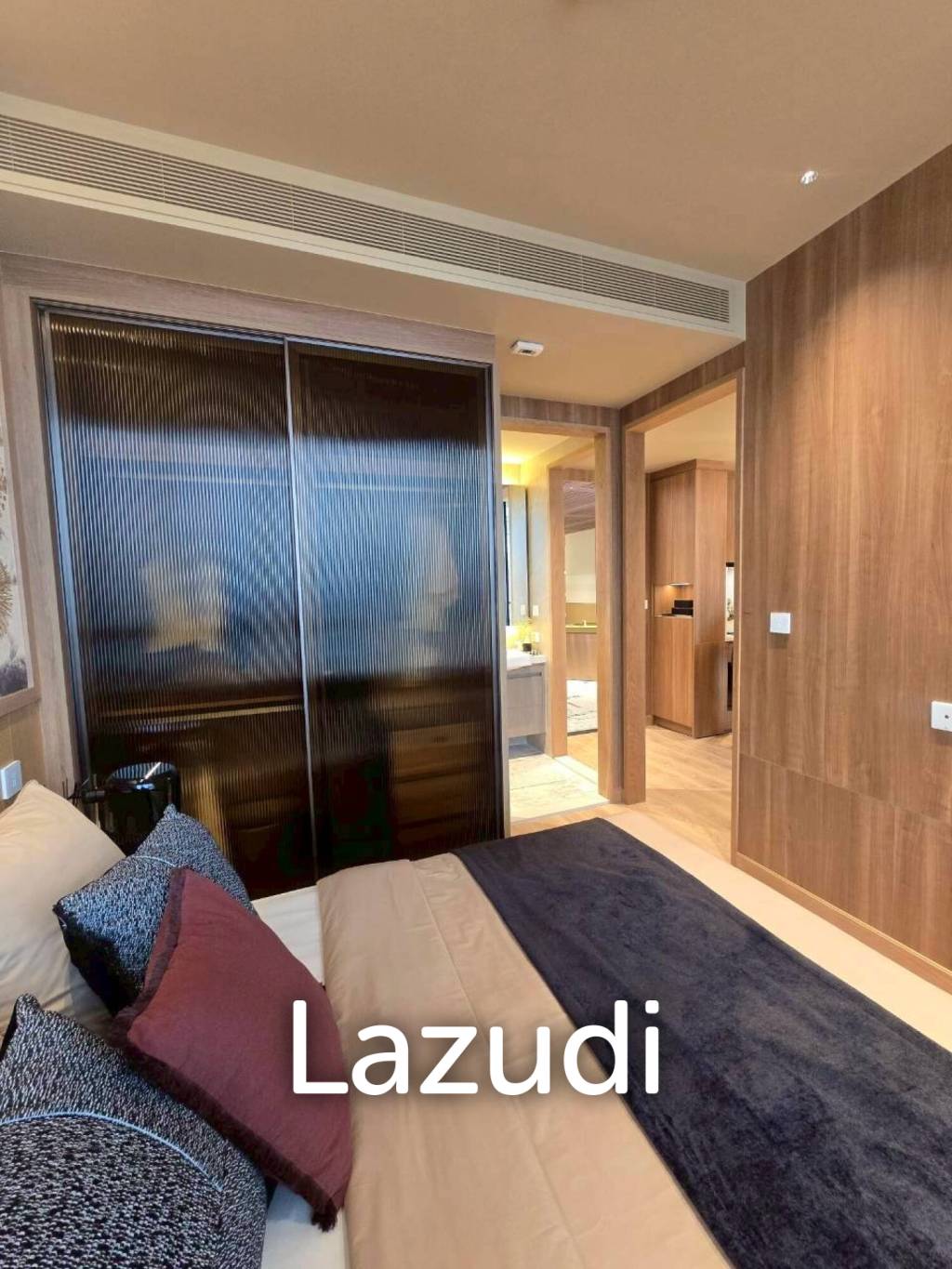31 sqm 1 Bedroom Condo Noble Emmerse Phrom Phong Khlong Toei Bangkok