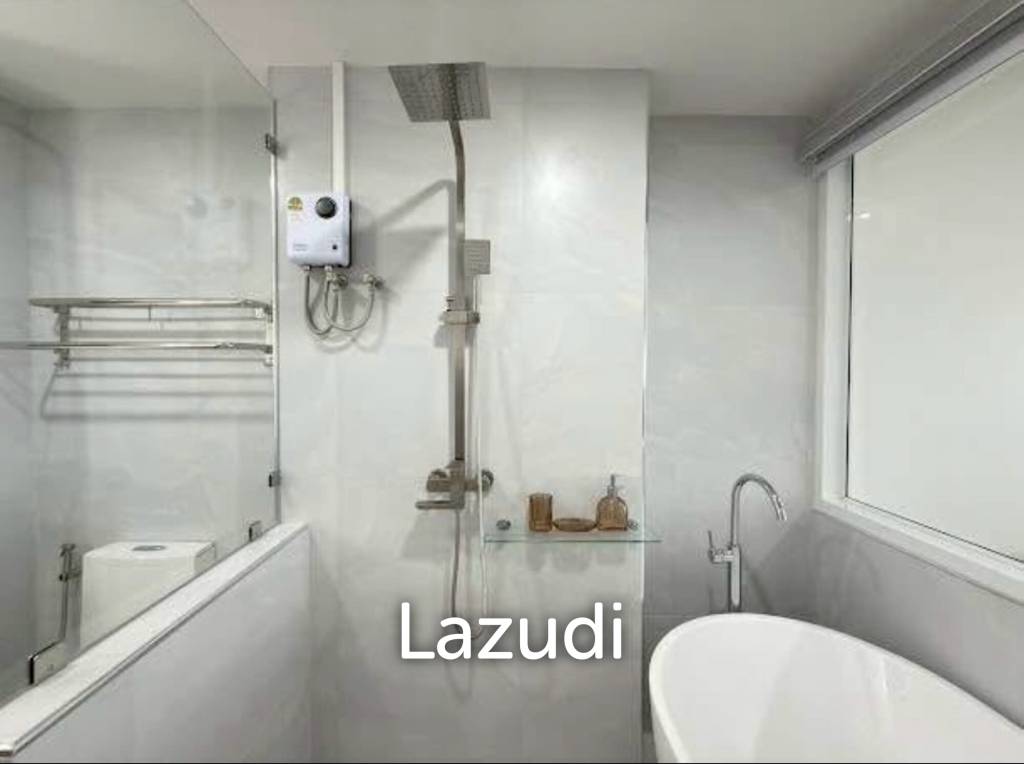 High-Floor Condo for Sale  View Talay 5 Jomtien