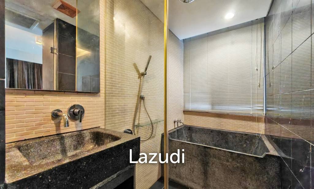 70 sqm modern 2 bedroom condo Siamese Gioia Wattana Bangkok