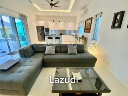 ARIA HUA HIN 1 : 3 bed luxurious modern pool villa
