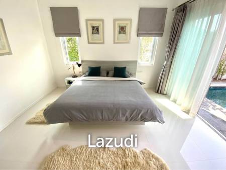 ARIA HUA HIN 1 : 3 bed luxurious modern pool villa
