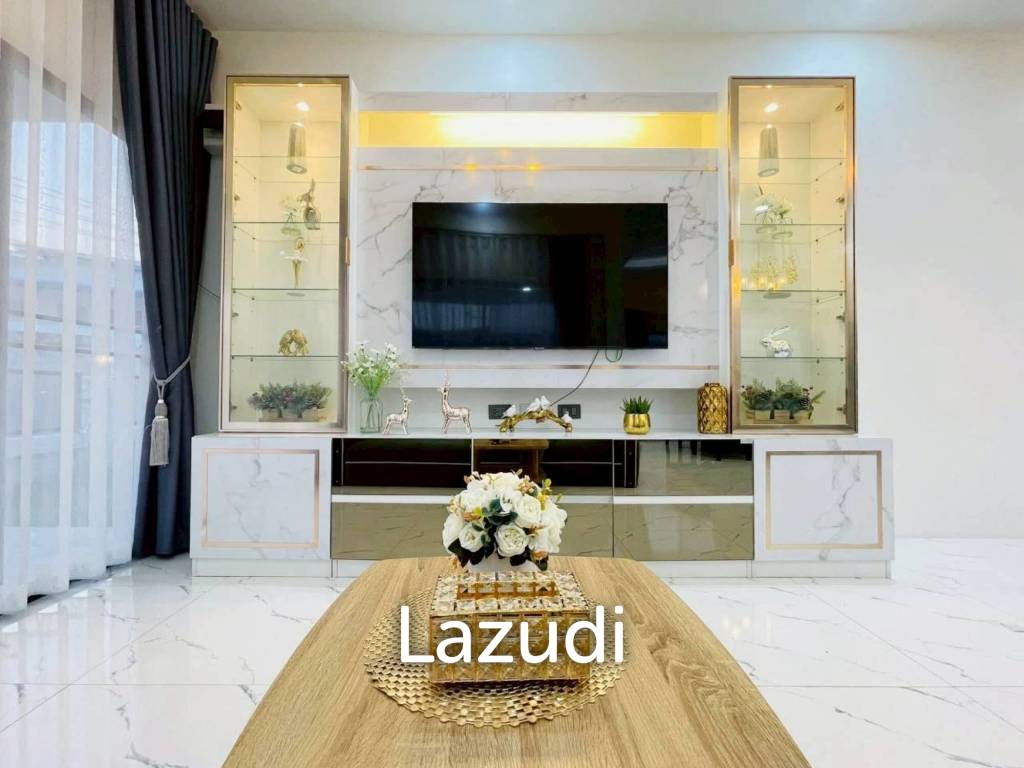 Modern Detached House for Sale in East Pattaya