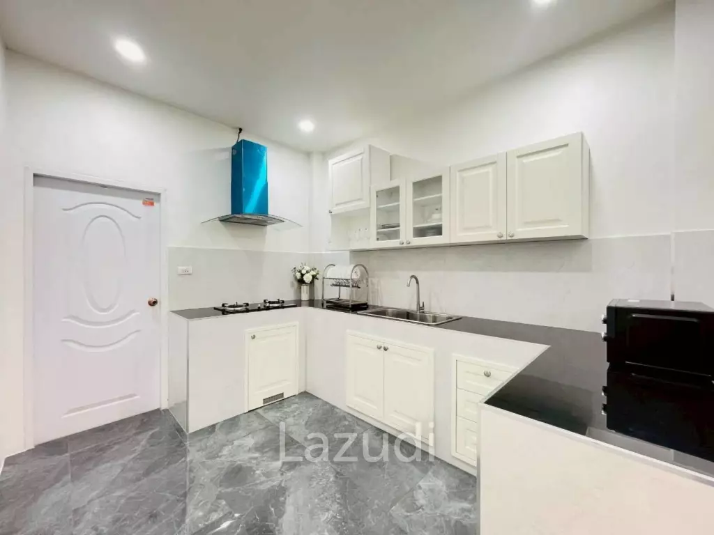 Modern Detached House for Sale in East Pattaya