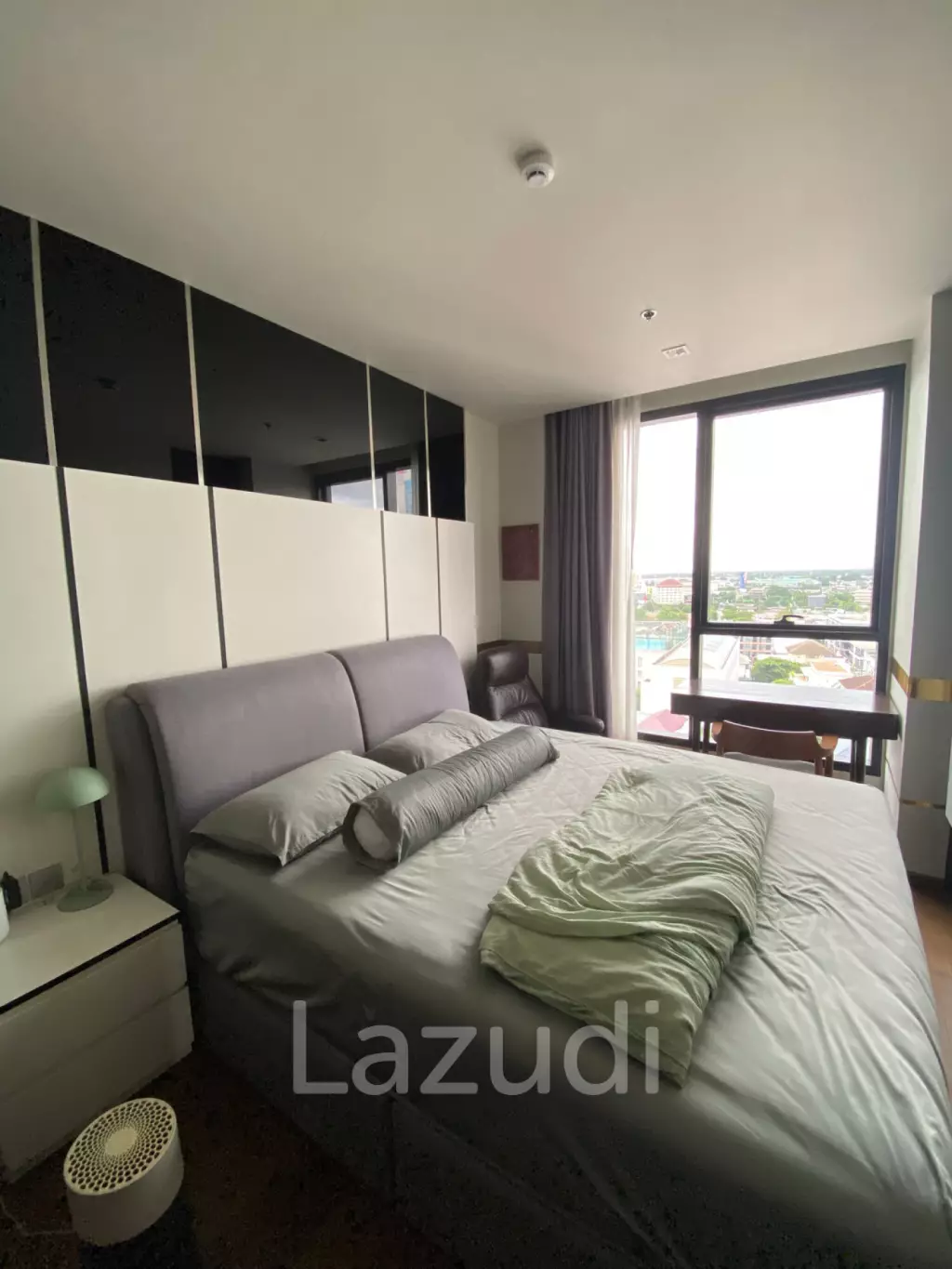 62.5 sqm 2 Bed Condo Ideo Q Sukhumvit 36 Khlong Toei
