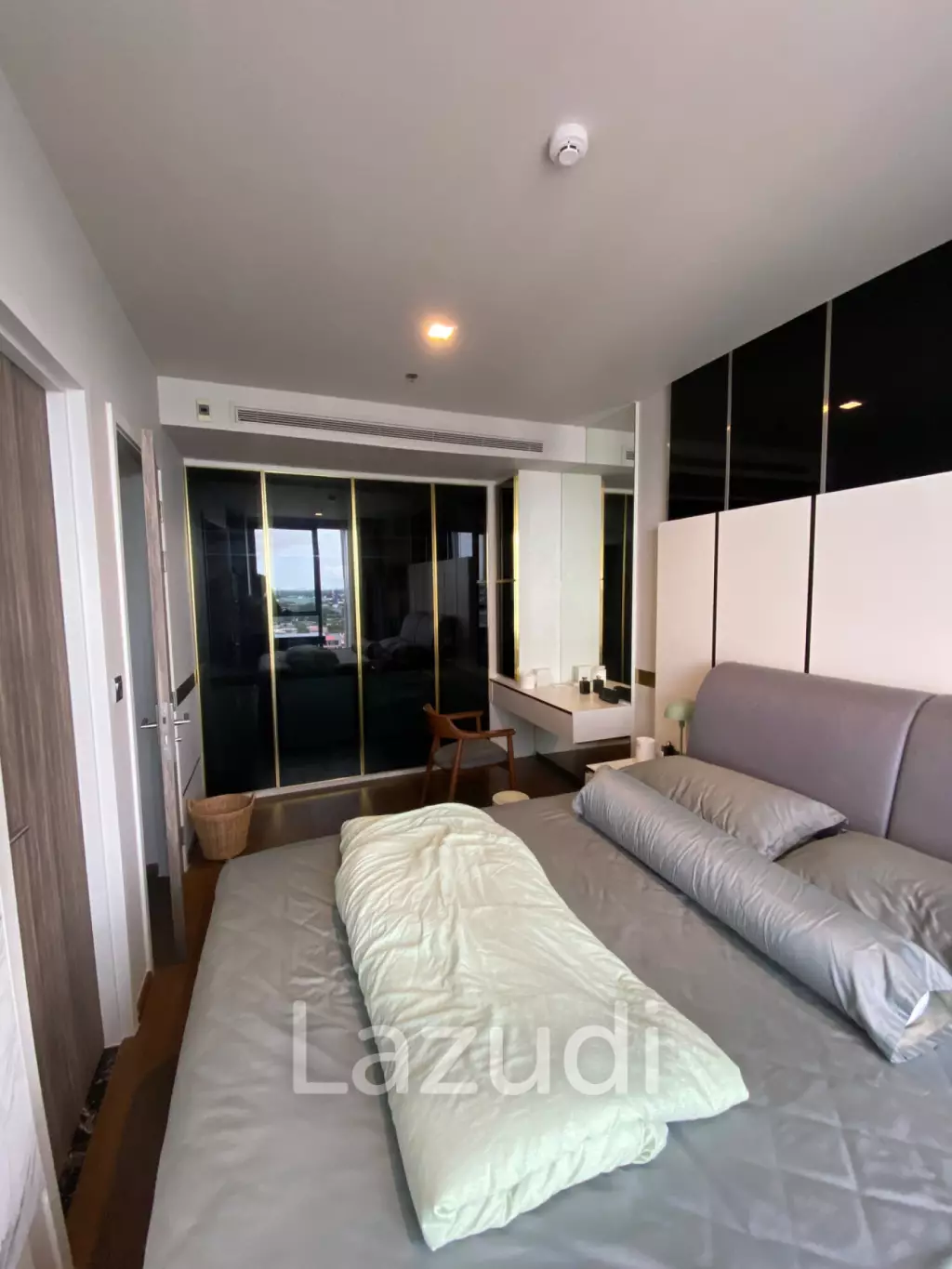 62.5 sqm 2 Bed Condo Ideo Q Sukhumvit 36 Khlong Toei