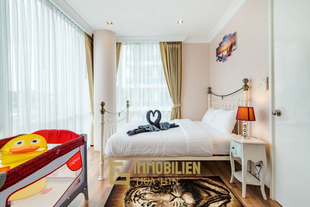 3 этаж / жилая площадь 65 кв.м / балкон