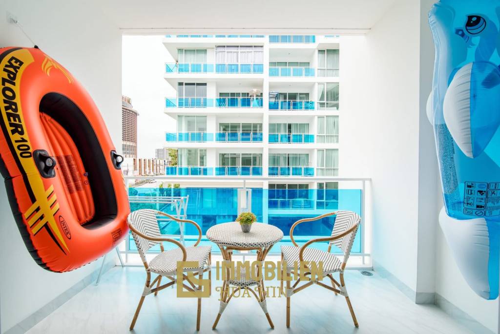 3 этаж / жилая площадь 65 кв.м / балкон