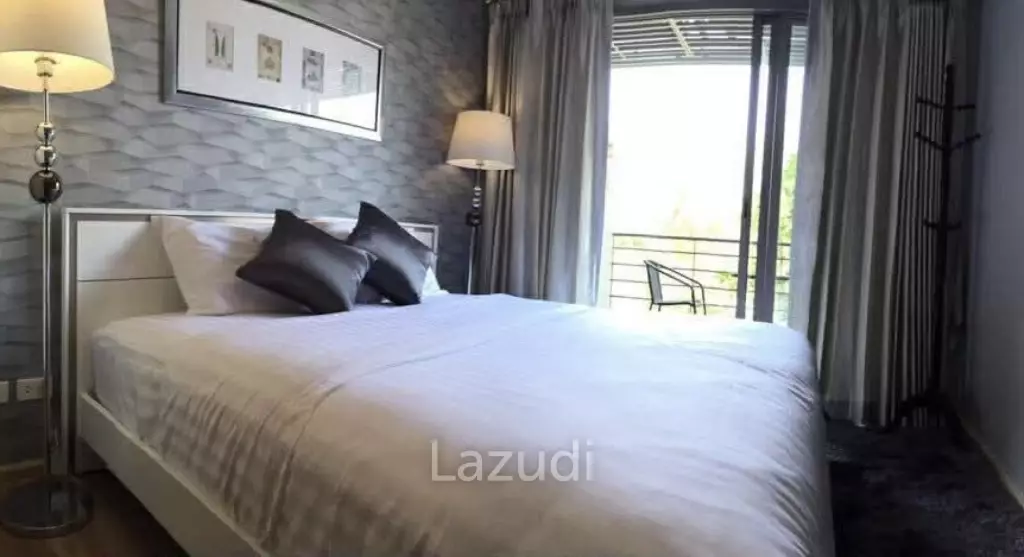 Beach front  condo at Baan San Ngam Cha-am