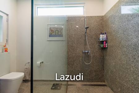 430 sqm modern pool villa with mountain views in Thap Tai Hua Hin