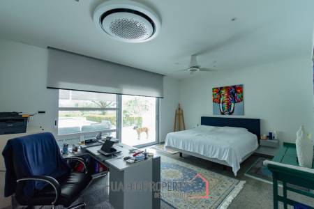 430 sqm modern pool villa with mountain views in Thap Tai Hua Hin