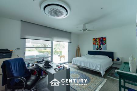 430 sqm modern pool villa with mountain views in Thap Tai Hua Hin