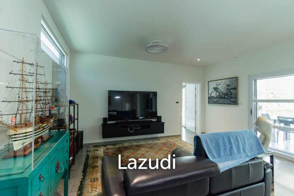 430 sqm modern pool villa with mountain views in Thap Tai Hua Hin