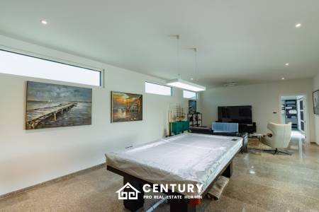 430 sqm modern pool villa with mountain views in Thap Tai Hua Hin