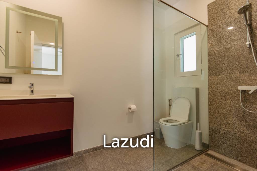 430 sqm modern pool villa with mountain views in Thap Tai Hua Hin