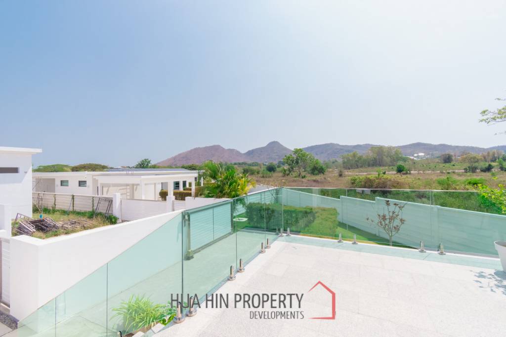 430 sqm modern pool villa with mountain views in Thap Tai Hua Hin