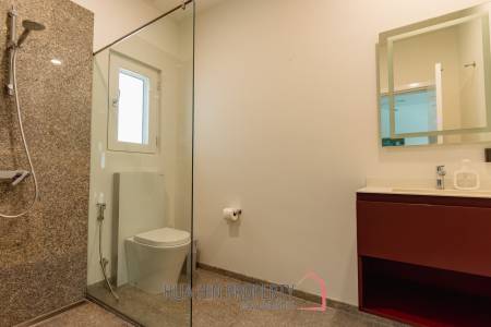 430 sqm modern pool villa with mountain views in Thap Tai Hua Hin