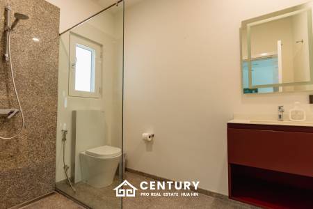 430 sqm modern pool villa with mountain views in Thap Tai Hua Hin