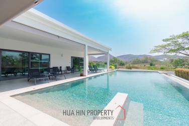 430 sqm modern pool villa with mountain views in Thap Tai Hua Hin