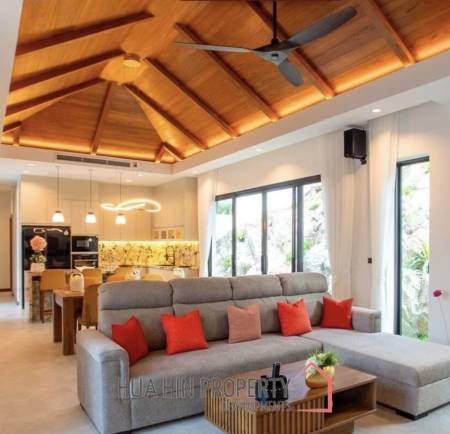 HILLSIDE HAMLET9  : 3 bed panoramic mountain views