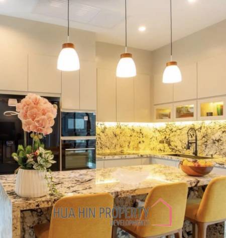 HILLSIDE HAMLET9  : 3 bed panoramic mountain views