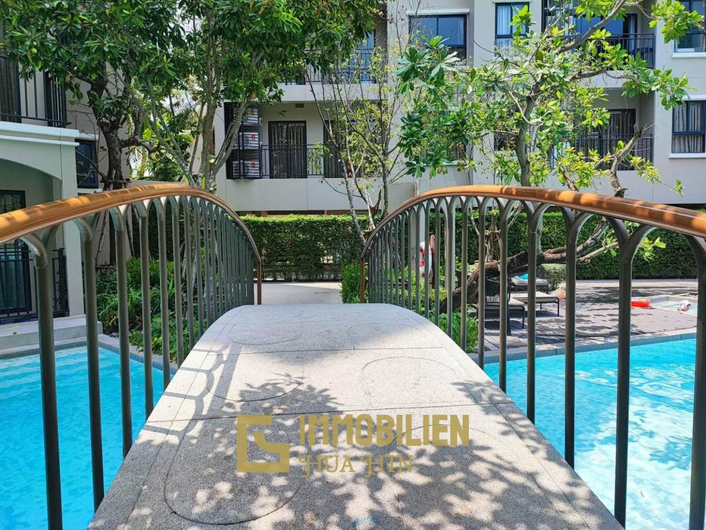 Жилая площадь 35 кв.м / 8 этаж / полностью меблирован / балкон