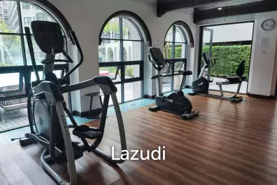 35 sqm Sea views high floor condo at La Casita