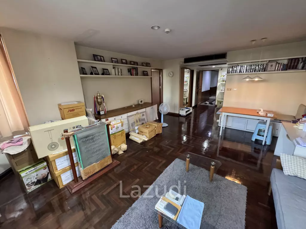 74 Sqm 1 Bed 2 Bath Condo For Sale in LAKE AVENUE