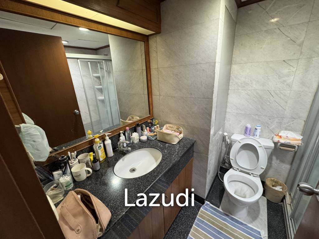 74 Sqm 1 Bed 2 Bath Condo For Sale in LAKE AVENUE