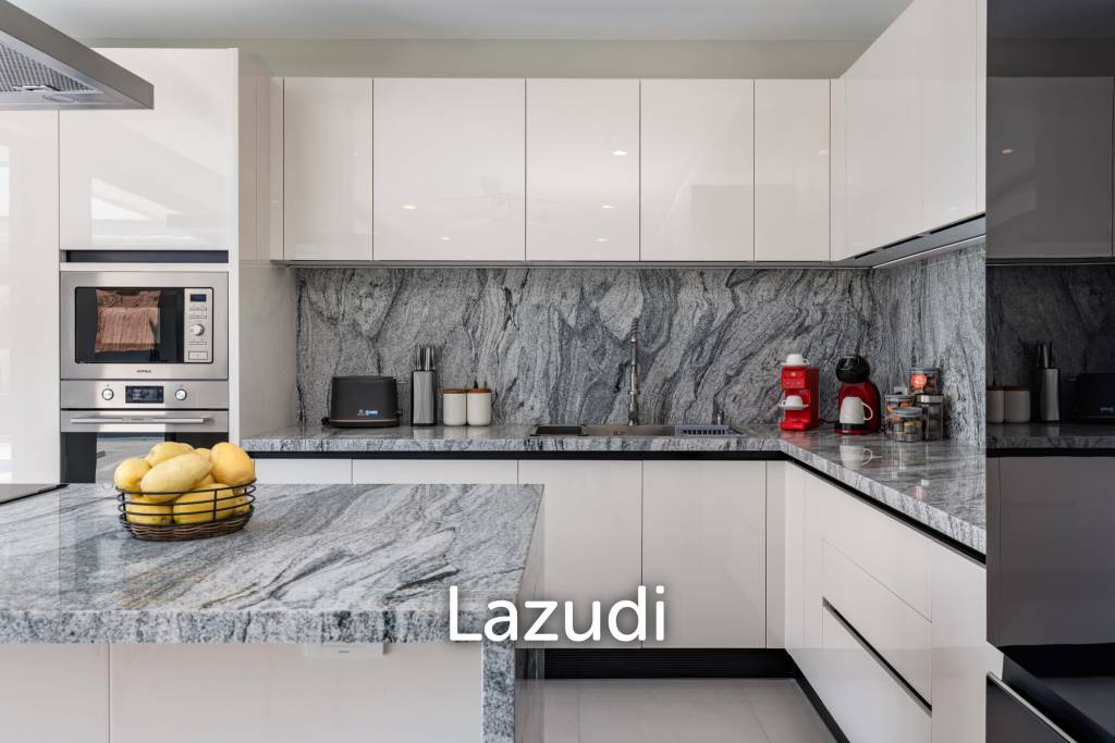 3-Bedroom Luxury Pool Villas in Prime Chaweng Area