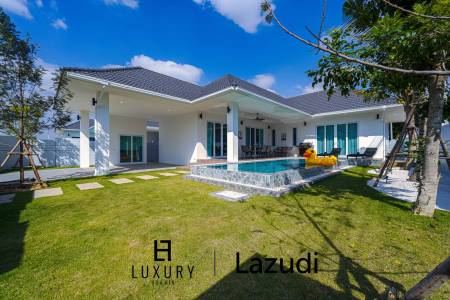 พูลวิลล่าส่วนตัว 3 ห้องนอน สไตล์โมเดิร์น (AV1)