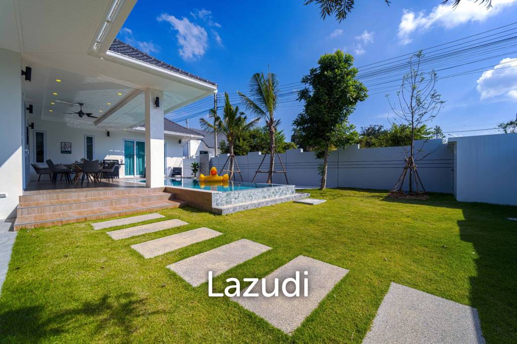 Private Modern 3 Bedroom Pool Villa (AV1)
