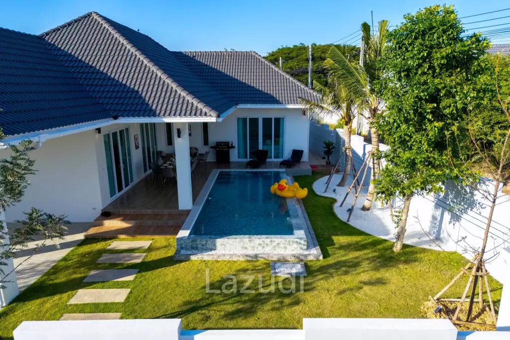 Private Modern 3 Bedroom Pool Villa (AV1)