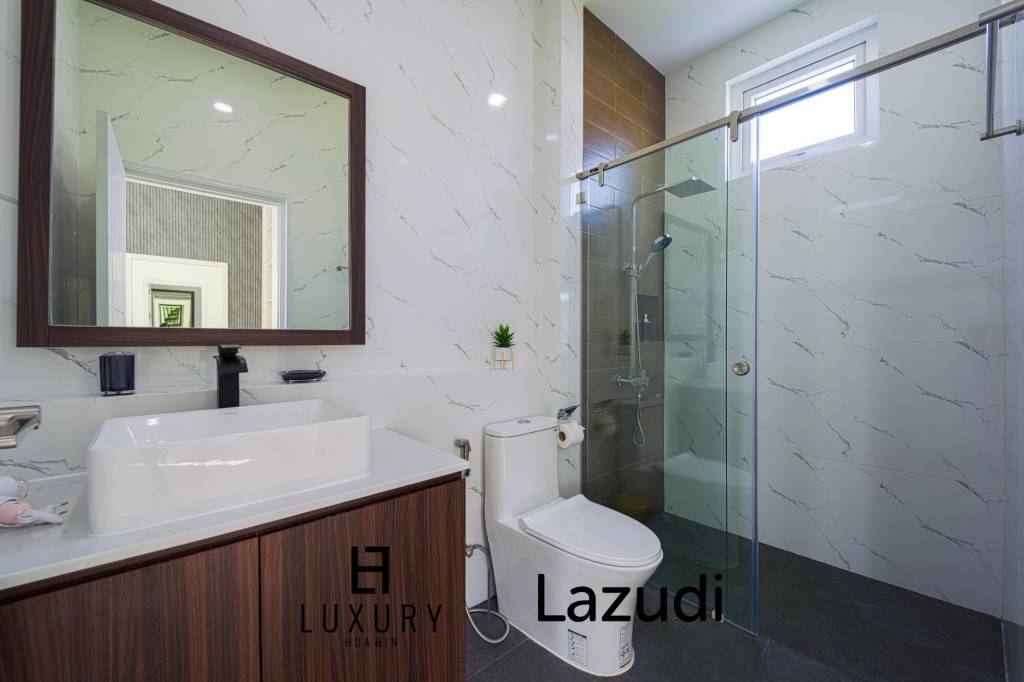 พูลวิลล่าส่วนตัว 3 ห้องนอน สไตล์โมเดิร์น (AV1)