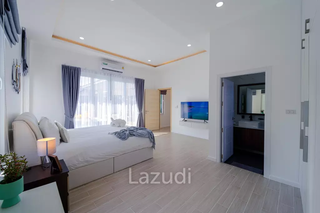 Private Modern 3 Bedroom Pool Villa (AV1)