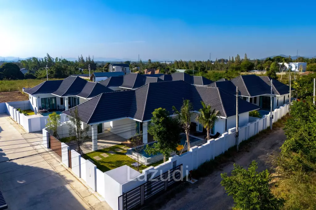 Private Modern 3 Bedroom Pool Villa (AV1)