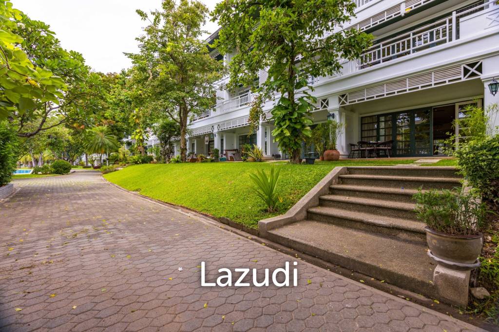 4 Bedroom Townhouse in Great Location (BSS)
