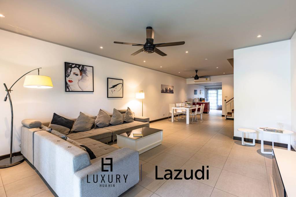 300 Kvm 4 Seng 4 Bad Rekkehus for Leie