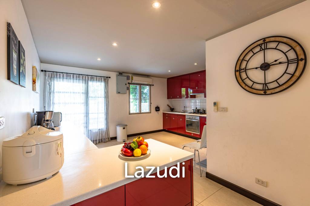 4 Bedroom Townhouse in Great Location (BSS)
