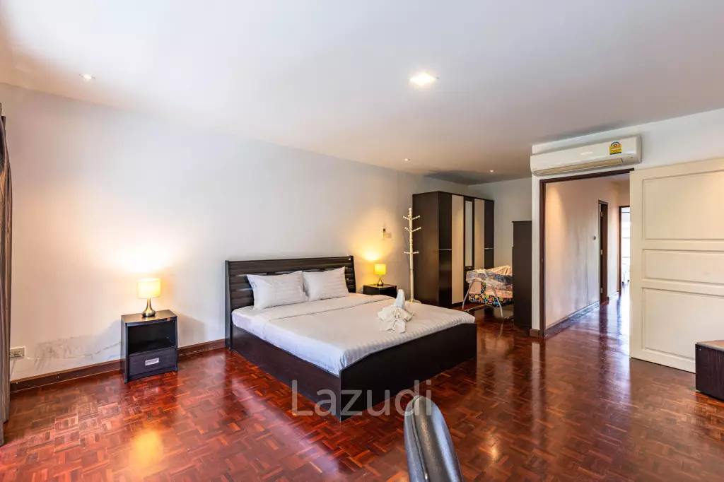 4 Bedroom Townhouse in Great Location (BSS)