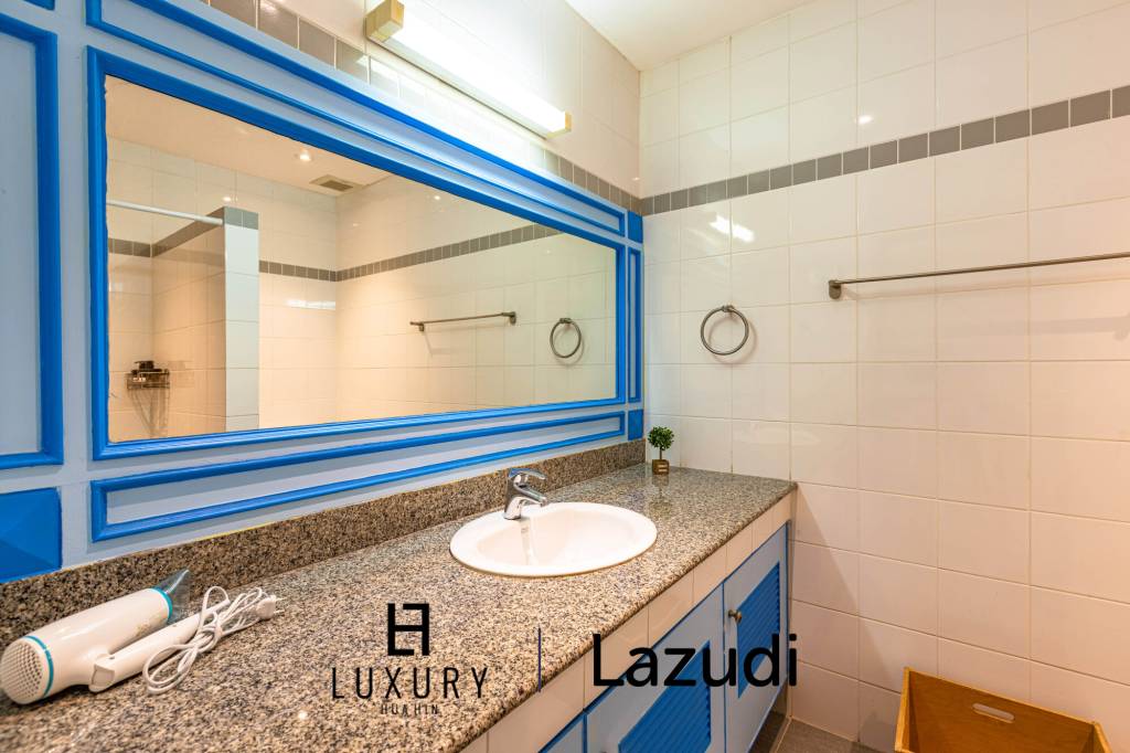 300 Kvm 4 Seng 4 Bad Rekkehus for Leie