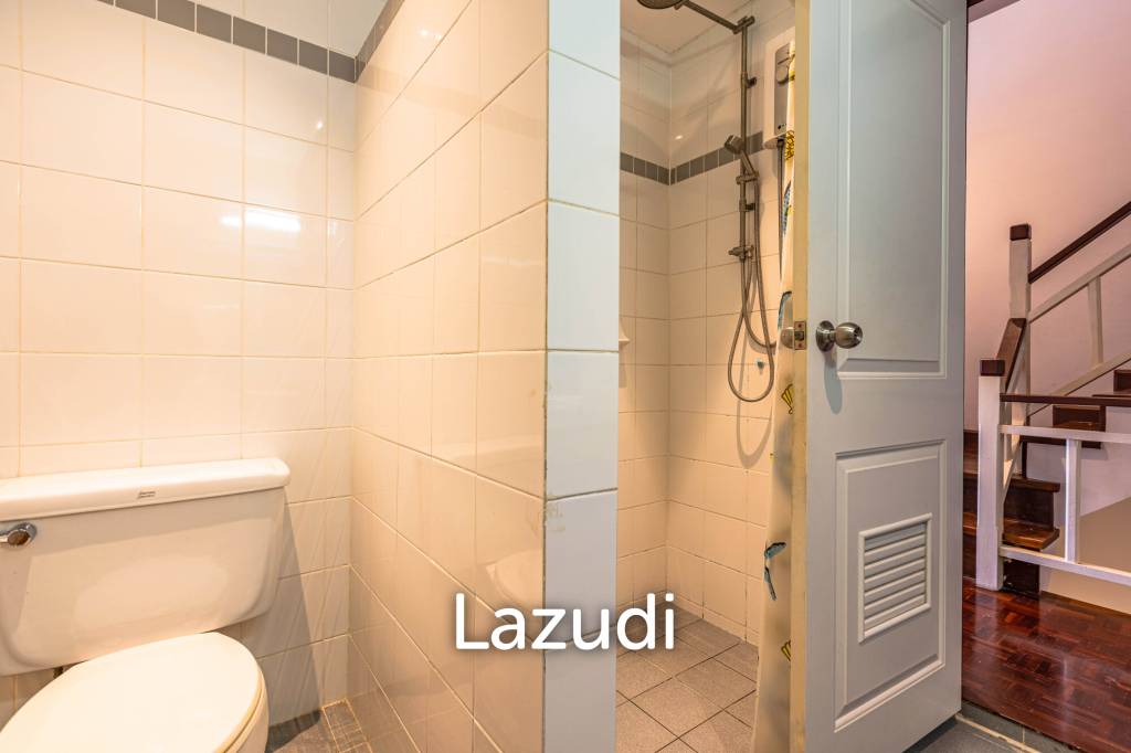 4 Bedroom Townhouse in Great Location (BSS)