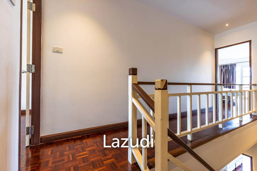 4 Bedroom Townhouse in Great Location (BSS)