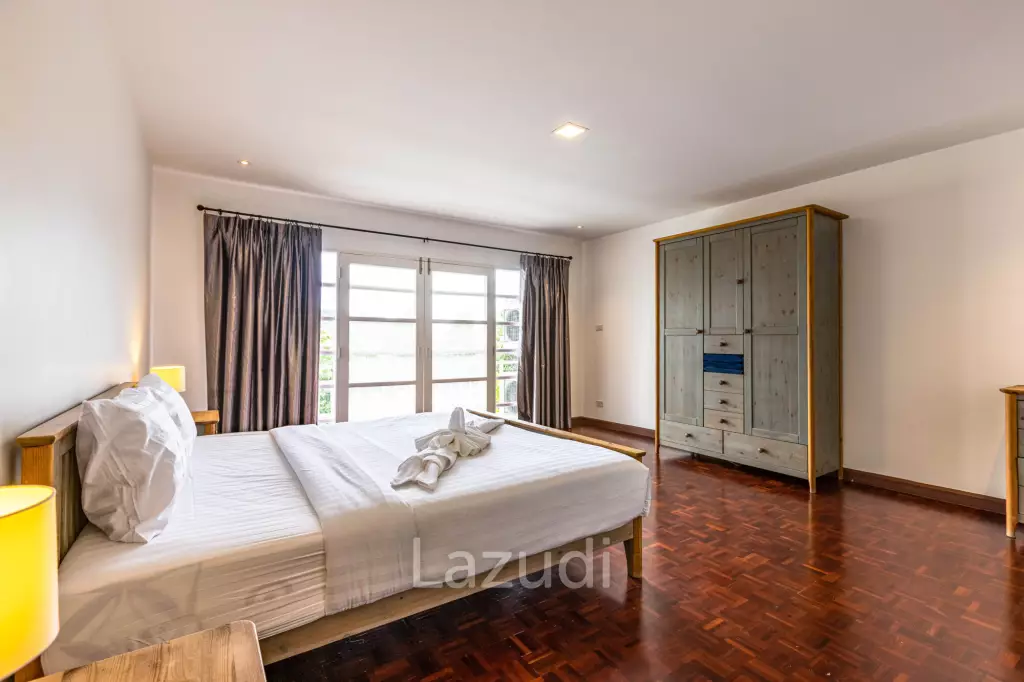 4 Bedroom Townhouse in Great Location (BSS)